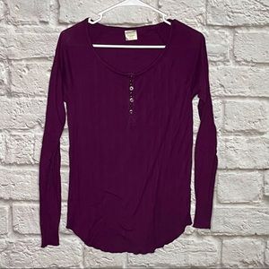 Inked & Faded Purple Long Sleeve Womens Top Size Large‎